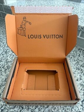 Louis Vuitton shipping box